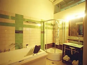Amygdalia Apartment
